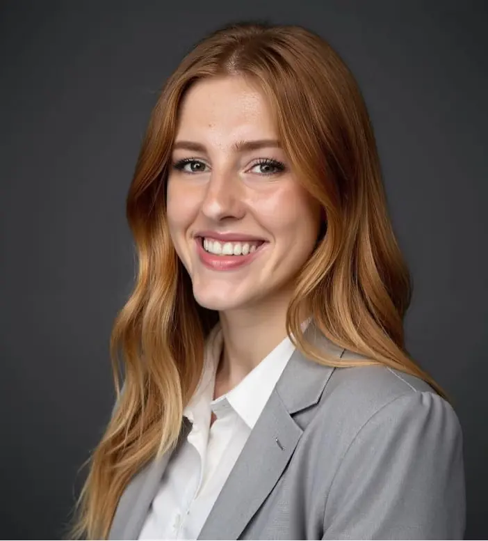 Hannah Klausing, Owner